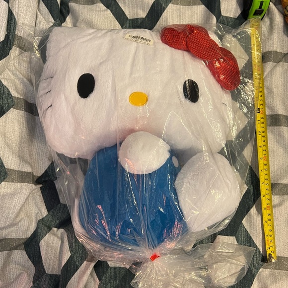 Sanrio Other - Hello kitty Toreba plush